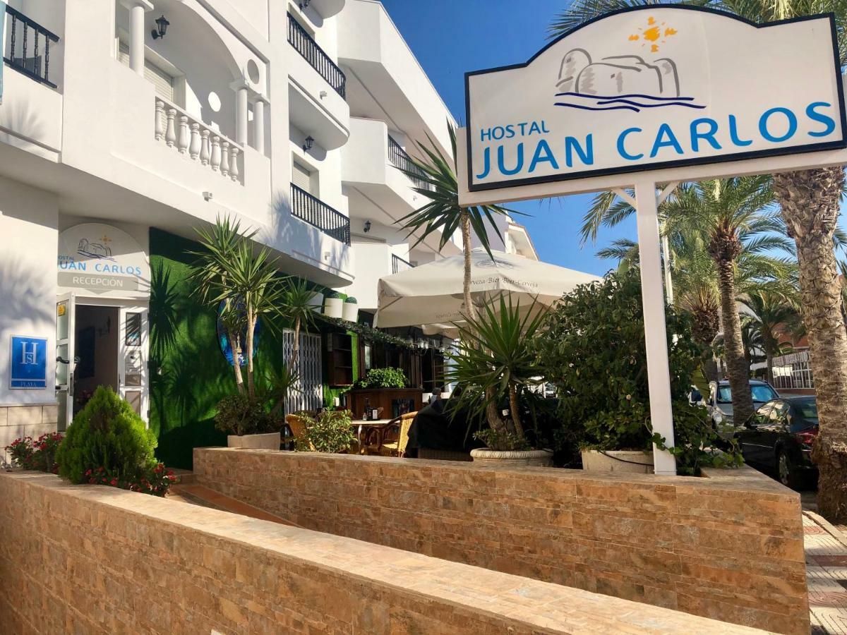 Hostal Juan Carlos Карбонерас Экстерьер фото